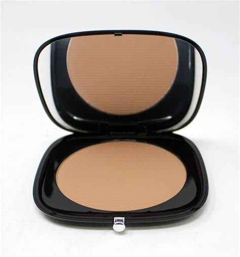 MARC JACOBS O!MEGA BRONZER SHOWDOWN.